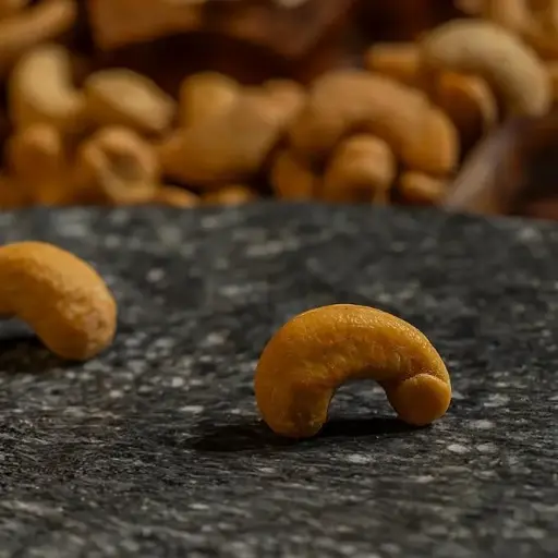 Roasted Cashews (180G)